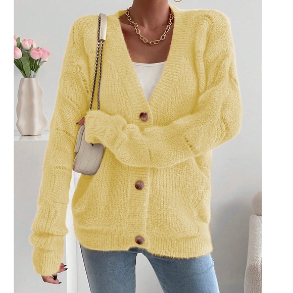 Classic Coral Button Down Loose Fit Cardigan - Picture 7 of 9